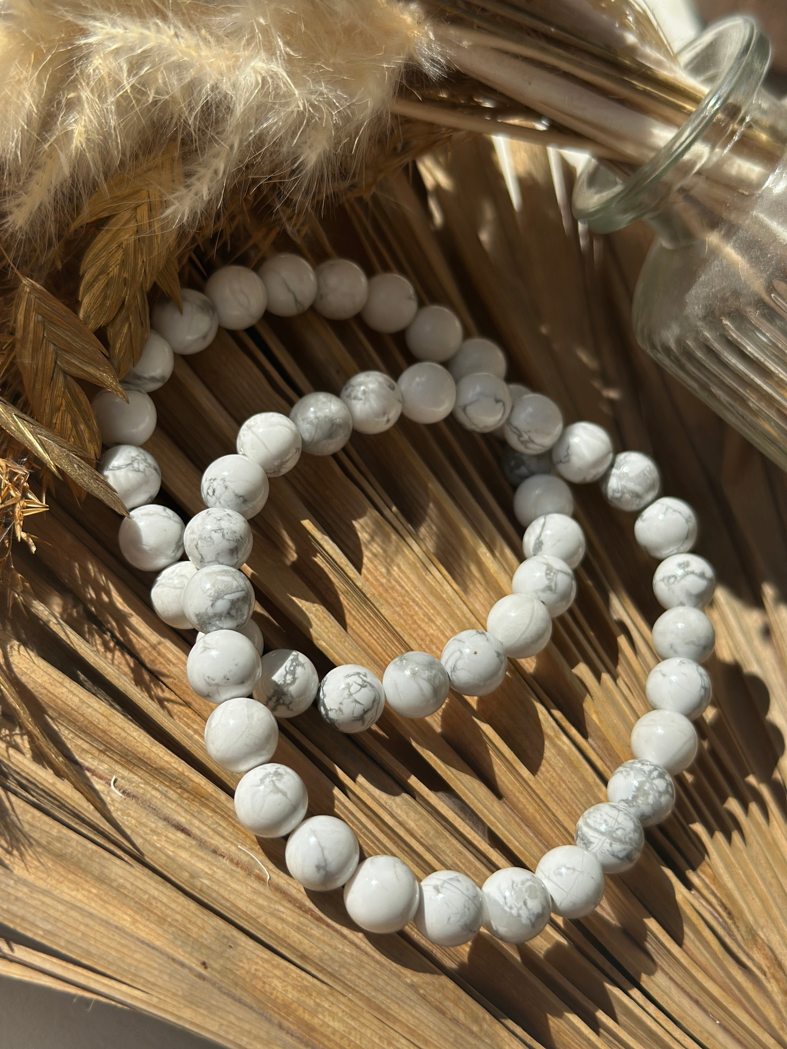 HOWLITE