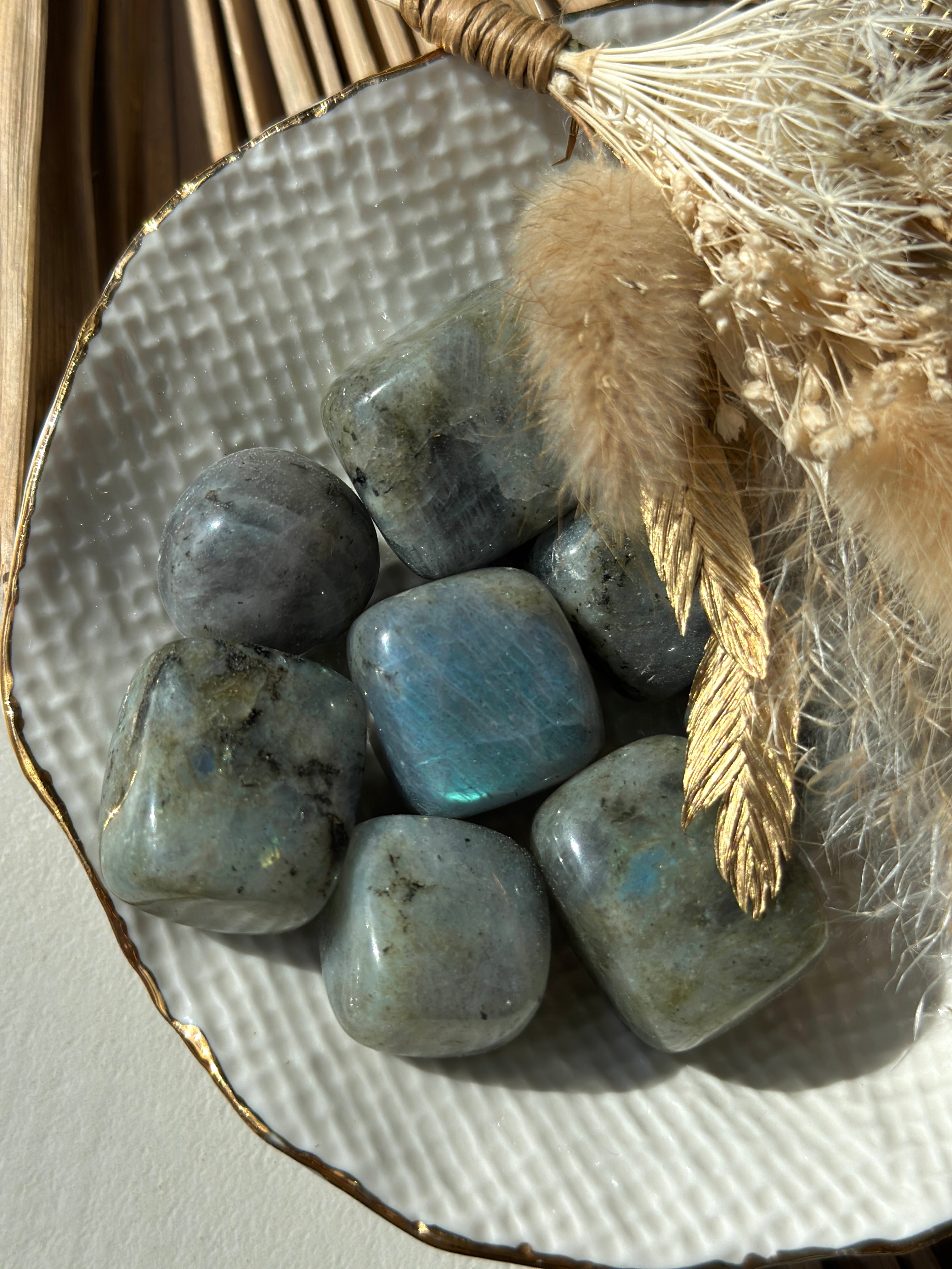LABRADORITE MADAGASCAR